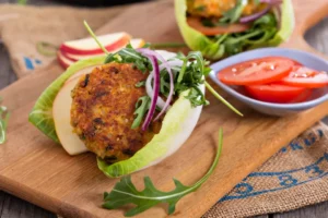 burger light aubergine salade
