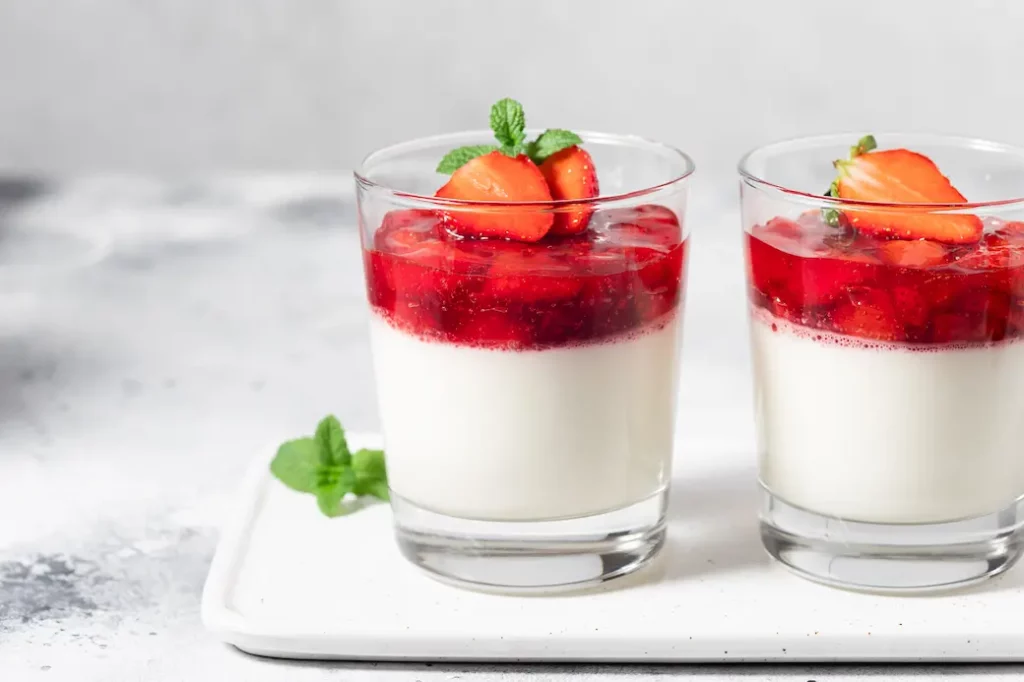 panna cotta à la fraise